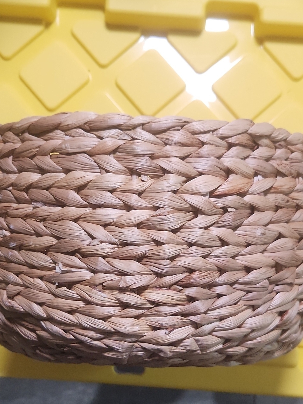 Natural Woven Seagrass Basket - Neutral Brown
